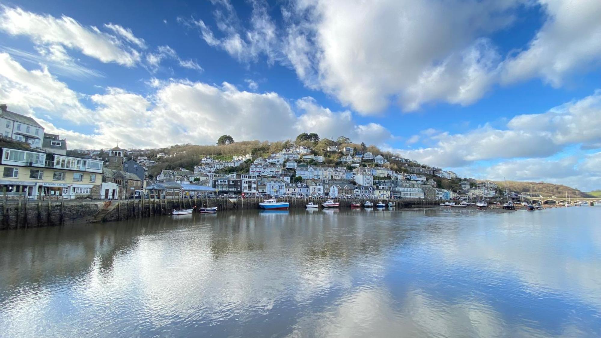 The Hillocks, Looe - Two Bedroom House With Fabulous Views Of Looe Town And Harbour المظهر الخارجي الصورة