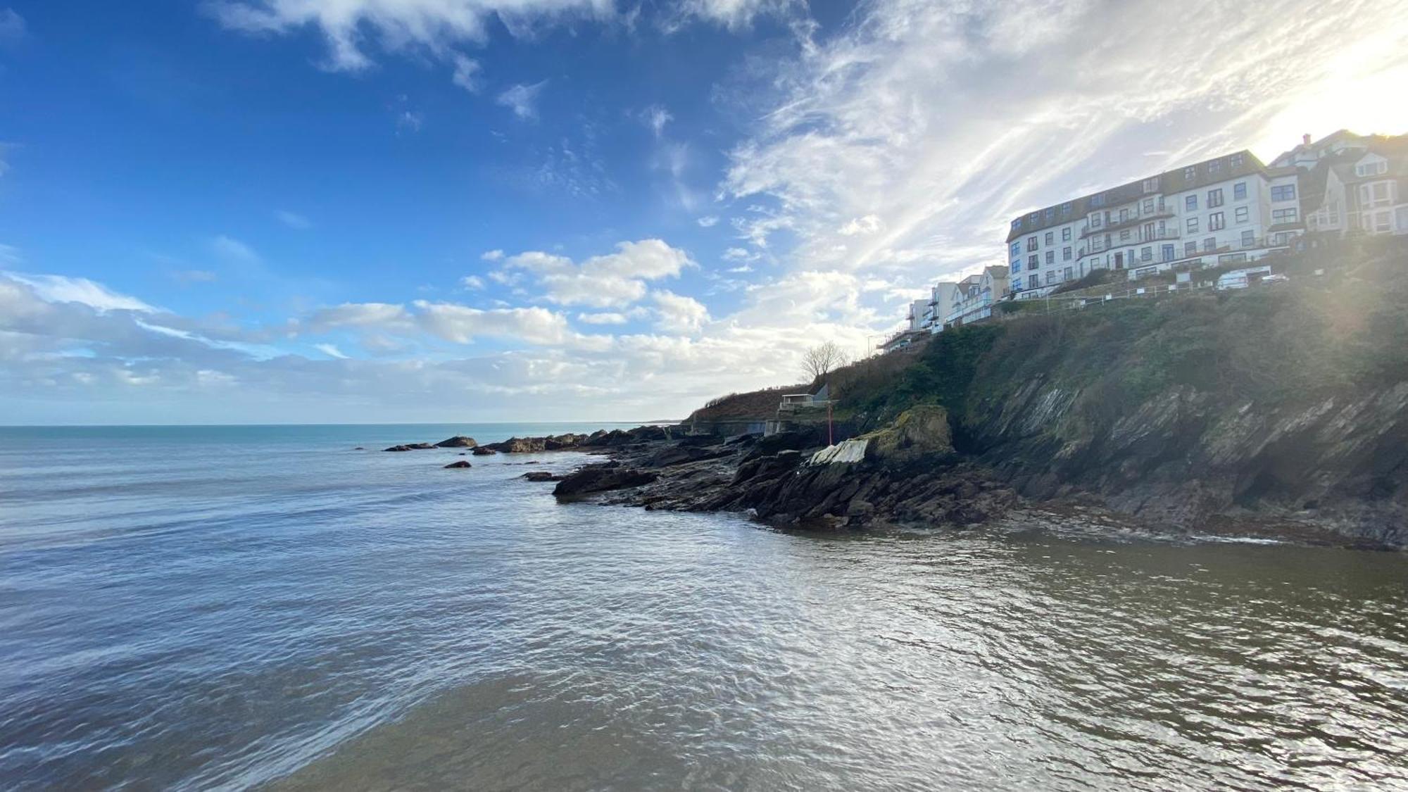 The Hillocks, Looe - Two Bedroom House With Fabulous Views Of Looe Town And Harbour المظهر الخارجي الصورة